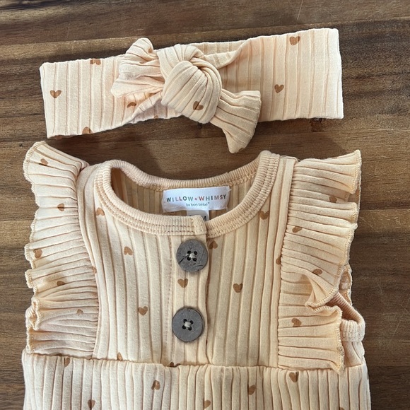 Willow + Whimsy girl outfit and headband - Picture 2 of 5